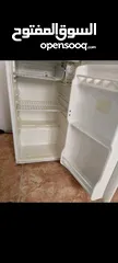  2 ثلاجه مكتبيه للبيع