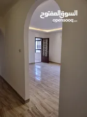  1 شقه طابق ثالث للبيع من المالك مباشره