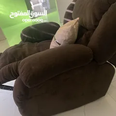  5 كرسي ريكلاينر عدد 2  مستورد امريكي بحالة الوكاله