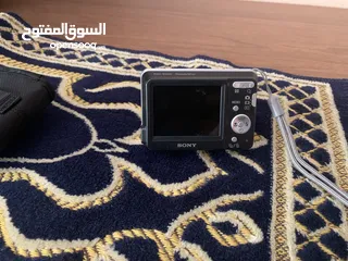  1 كاميرا سوني سايبر شوت جديدة كلياً – لم تُستخدم بعد