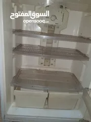 2 ثلاجة وتلفزيون للبيع