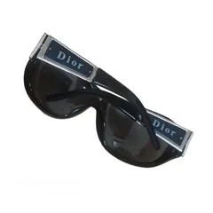  9 نظارات شمسية للسيدات Christian Dior كريستيان ديور اصلية إيطالية مستعملة بحالة جيدة جدا.