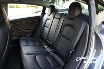  9 تسلا 2022 فحص كامل 7 جيد B+ لون اسود مميز