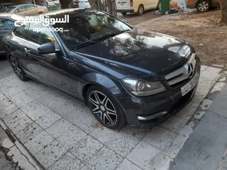  4 مرسيدس كوبيه C250 تيربو موديل 2013 كامل المواصفات فتحه بانوراما  قمه في النظافة 4سلندر أحلي استعمال