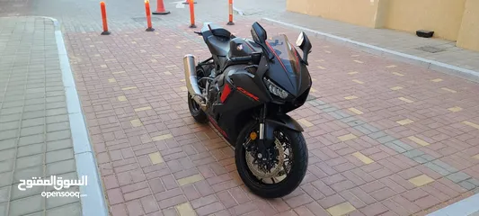  3 Clean low milage Honda CBR 1000rr 2018