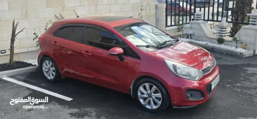  2 كيا برايد  2015 اتوماتيك مع فتحه