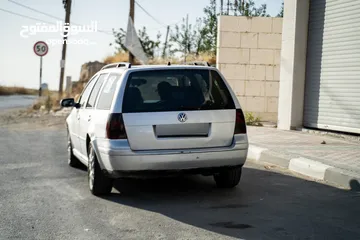  4 فولكسفاغن غولف 2004