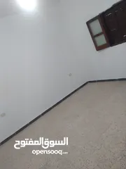  3 منزل للإيجار في سوق الجمعة طريق عرادة