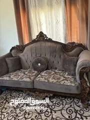  1 طقم كنب خشب زان مصري 9 مقاعد تفصيل بحاله ممتازه للبيع  + طقم طاولات عدد 3 +سجاده 5×5  + برادي عدد 2