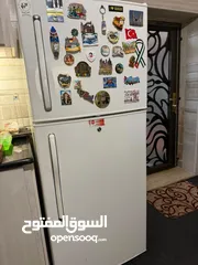  4 أثاث وأجهزة شقة كاملة للبيع