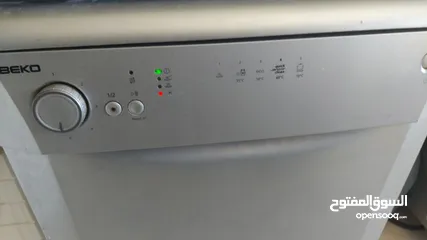  3 بيع باقي اثاث البيت بداعي السفر المستعجل