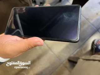  3 Xiaomi 11t بحالة الوكالة للبدل