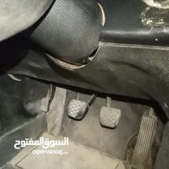  24 مرسيدسe200 للبيع (رقم الهاتف داخل الاعلان)