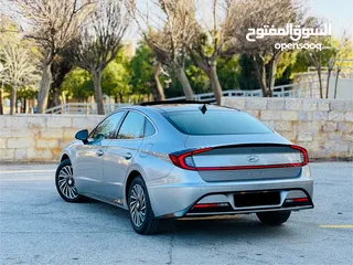  2 Sonata 2022 وارد الوكاله عداد قليل جدا شبه جديده فحص كرت ابيض اعلى صنف