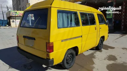  4 باص 8 ركاب بنزين ميتسوبيشي مرخص بحالة جيدة