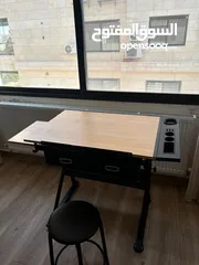  1 Professional Art Desk and Chair for Sale excellent condition for artists. مكتب وكرسي فني