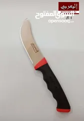  26 سكاكين للبيع بأنواع وأشكال واحجام وألوان مختلفة