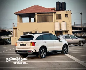  14 كايا سورينتو/2022 فل الفل  فتحة سقف بانوراما  4x4 ///240Hp بنزين + كهرباء  ( Haybrid) 1600cc