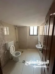  5 شقة للإيجار بل قرب من مفرق 17