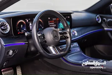  25 Mercedes benz E200 coupe 2021