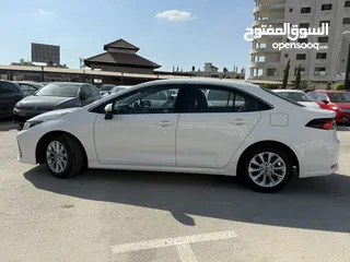 14 تويوتا كارولا ترخيص 2022 محرك 1800 هايبرد جير أوتوماتيك 170 حصان