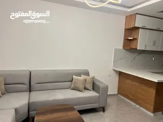  3 شقه مفروشه جديد للايجار قرب الكليه الاهليه وبنك فلسطين