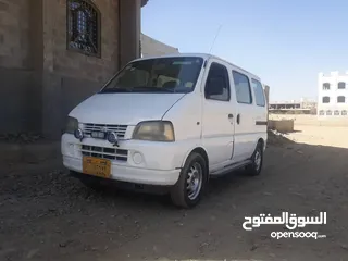  2 باص كاري موديل 2002 رقم جاهز اجره فاصل واحد