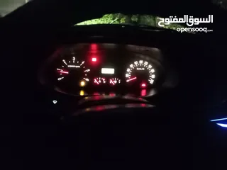  26 باص ستاريكس دب 2004,, فتحة سقف ،،5500