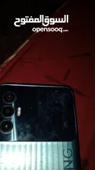  5 تلفون تكنو ما في يشي باس فاي  سواد خفيف مو مثار علا شهاز ولا علا الستختام ما شاء لله