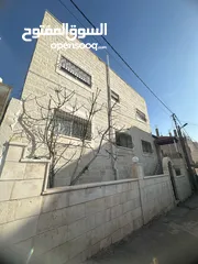  4 منزل دوبلكس مستقل للبيع -لقطة [ابو عليا ] نظيف ومرتب  منطقة سكنية هادئة  كوشان مستقل  على  ارض 206 م