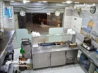  2 محل للبيع المستعجل