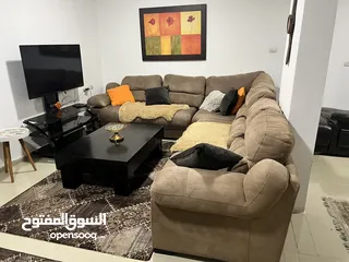  1 توجد الشُقة في عمارة الكريم الماصيون بجانب محطة الهدى للمحروقات - شارع فندق جراند اوشن