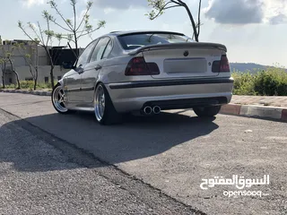  2 BMW  E46  325i  موديل  2001