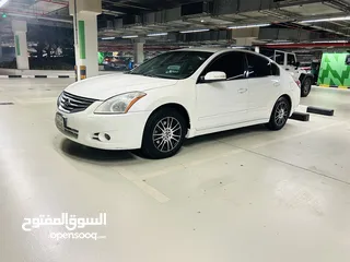  3 Nissan Altima 2011