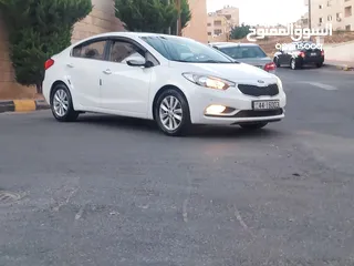  13 كيا3 2015 فل كامل ما عدا الفتحه