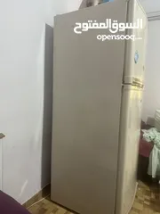  1 ثلاجة شارب