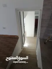  18 بيت معلق منفوض في اسكان ابو نصير حارة 4
