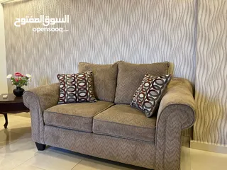  2 طقم كنب استعمال خفيف الوكاله