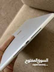  4 ايباد 9 نضيف جداً 64 جيجا