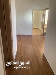  4 شقة للإيجار