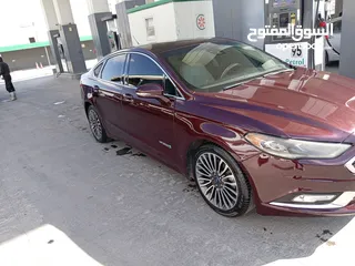  1 فورد فيوجن 2018 تيتانيوم