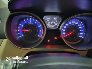  7 هيونداي النترا 2015