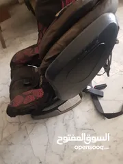  7 مقعد سيارة أمريكي بسعر مغري