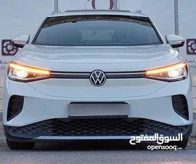  1 فولكسفاغن ID4  بيور بلس 2022 / قطعت 27 فقط/ فحص كاامل