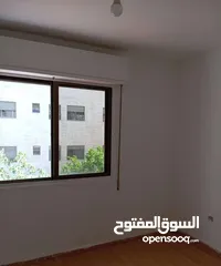  4 شقة فارغة للايجار في عبدون