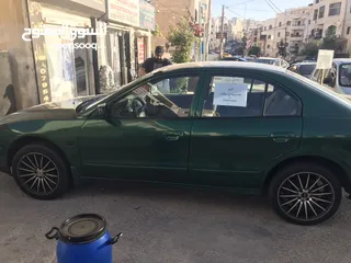  6 جلنت ثنين جيد السياره صله على النابي ولا في خربوش لا البيع 3300