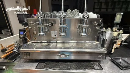  1 ماكينة اسبرسو ثلاث رؤوس wega