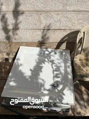  4 قاعده شور بوكس عدد4 و بانيو للاستحمام