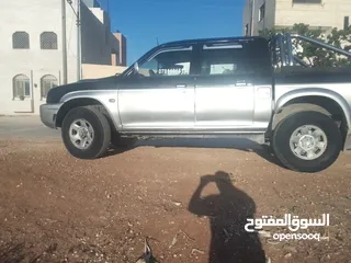  6 للبيع  متسوبيشي L200 موديل 2006