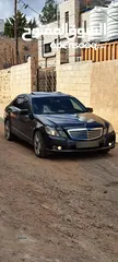  3 مرسيدس E 200 بحالة ممتازة